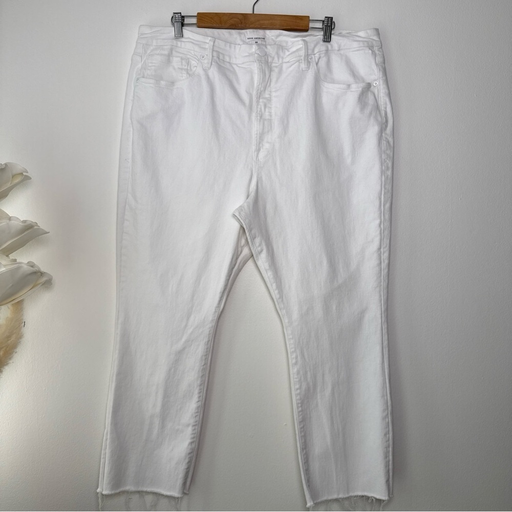 Good American Good Straight Raw Hem Jeans White Plus Size 24